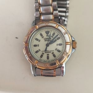 SEIKIO Lorus Quartz Silver Two Tone Wrist Watch